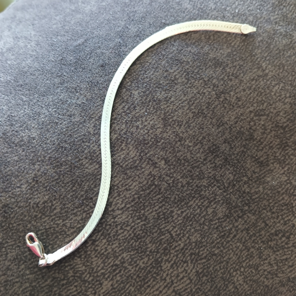 7" Sterling Silver Herringbone Bracelet